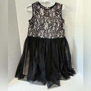 Girls dress by Pippa and Julie. Excellent condition Size 8